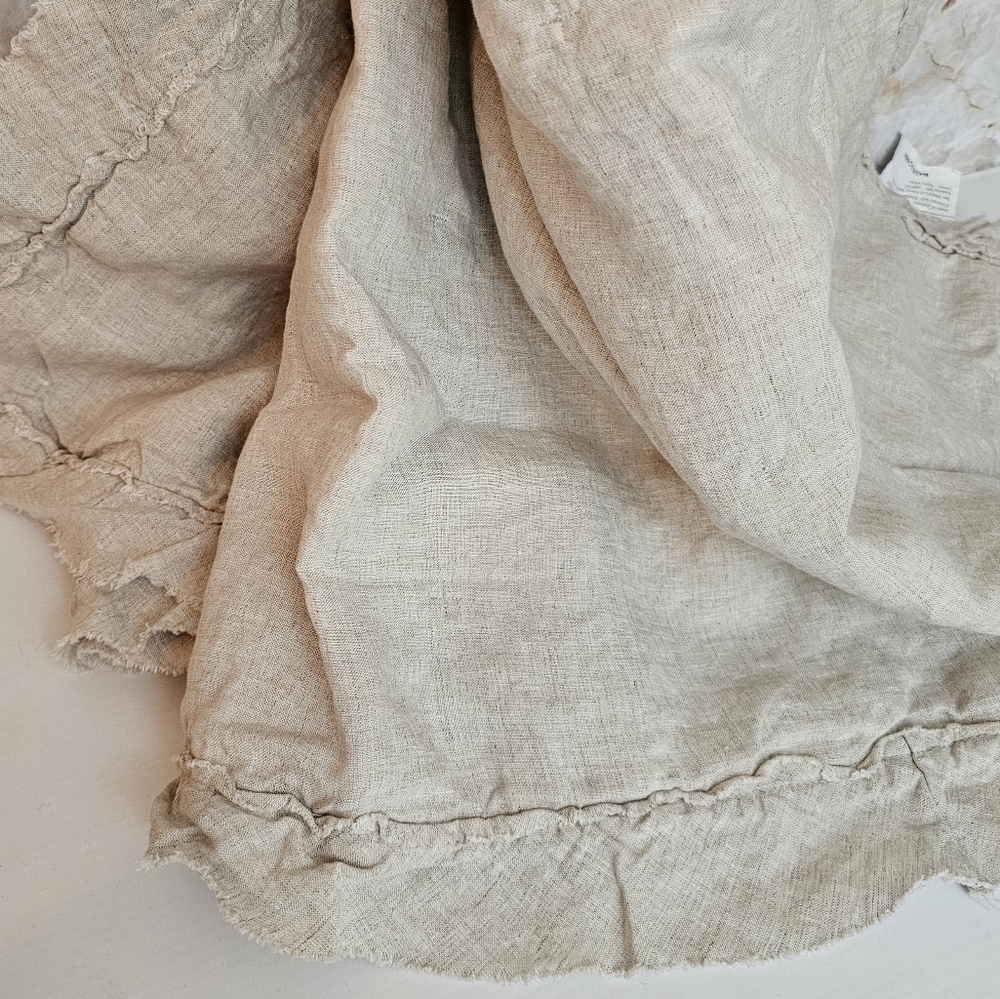 Brooks Brothers 100% European Flax Linen Decorative Throw